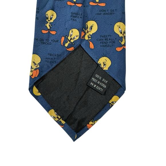 Warner Brothers Studio Store Tweety Cartoon Vintage Novelty Necktie 100% Silk - Picture 5 of 7